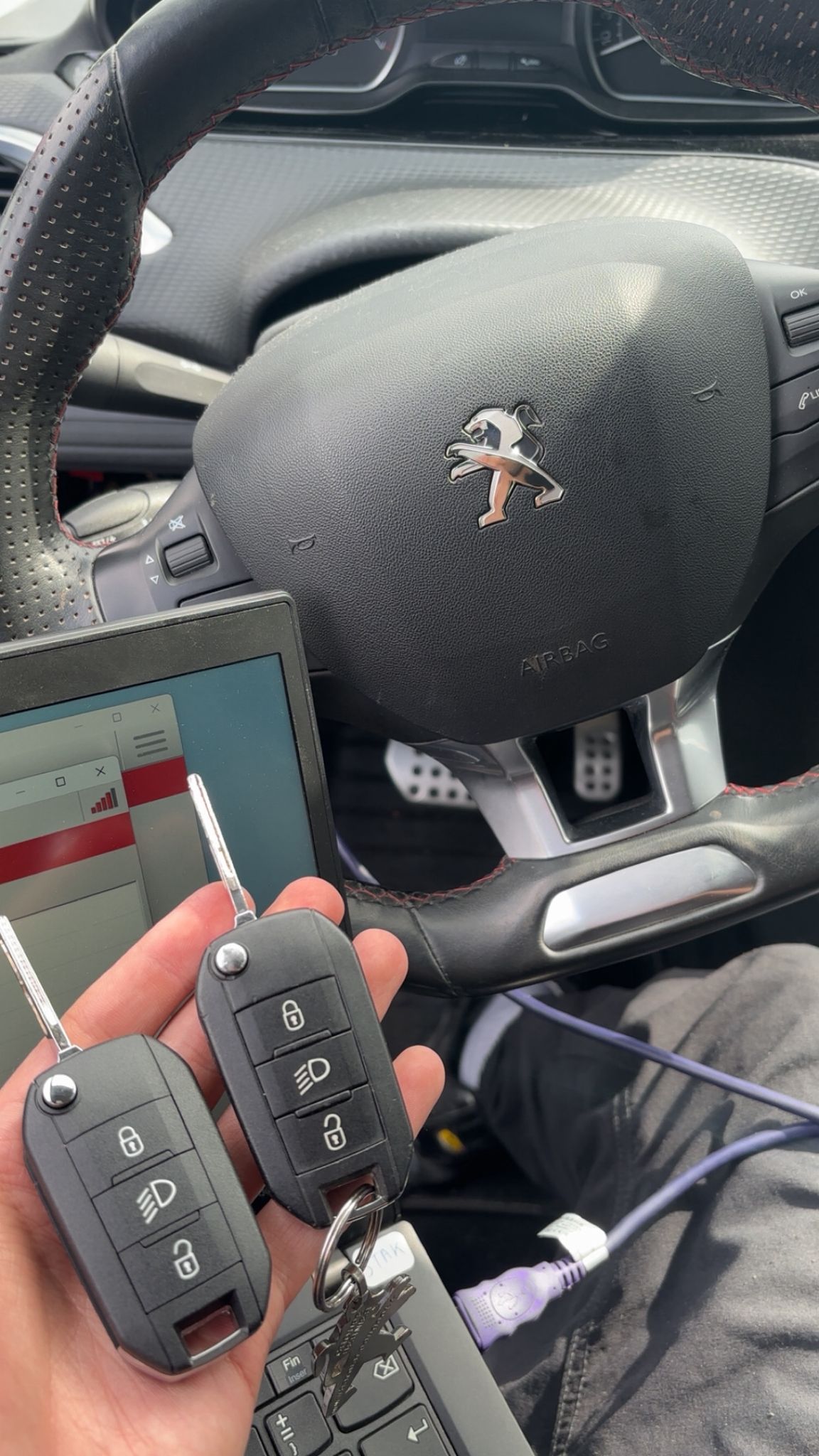 Reproduction clé auto